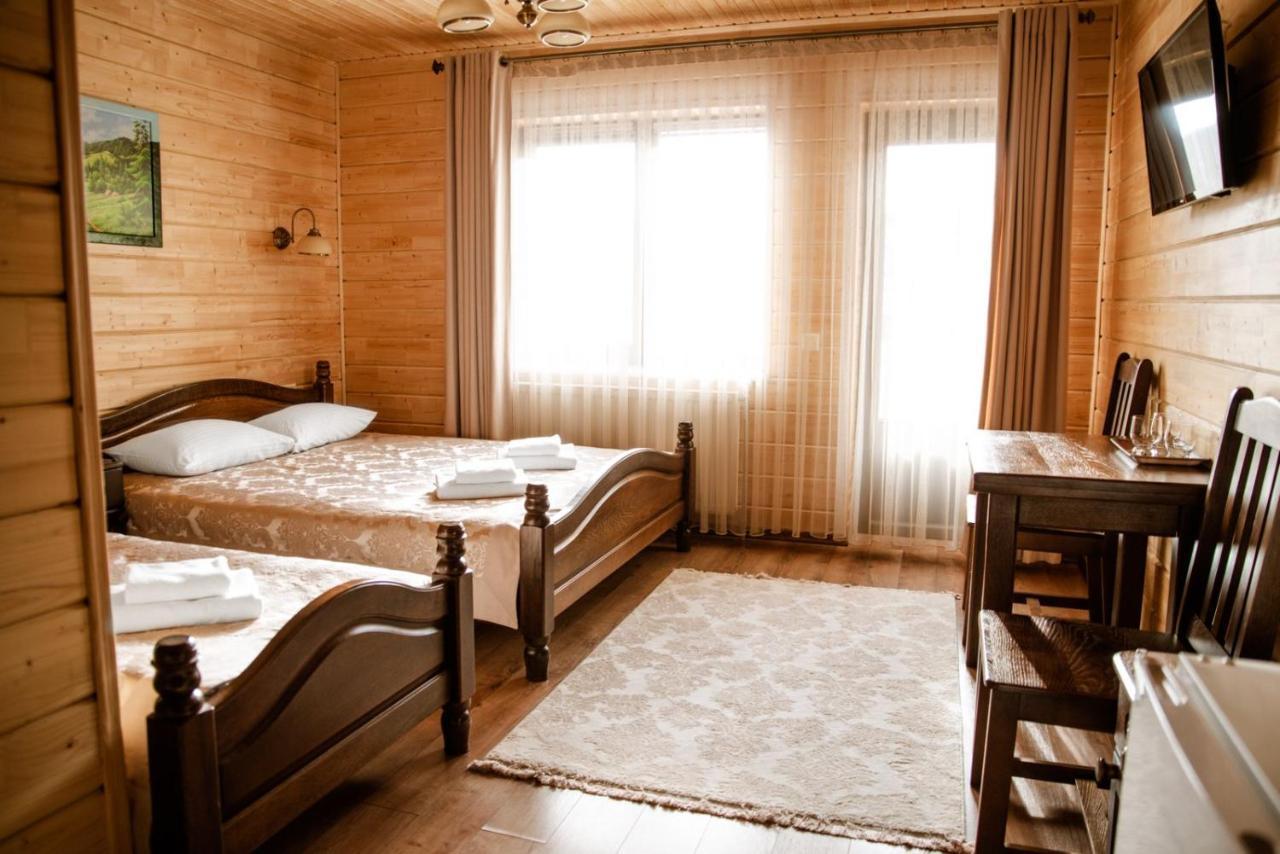 Hotel Continental Bukovel Esterno foto
