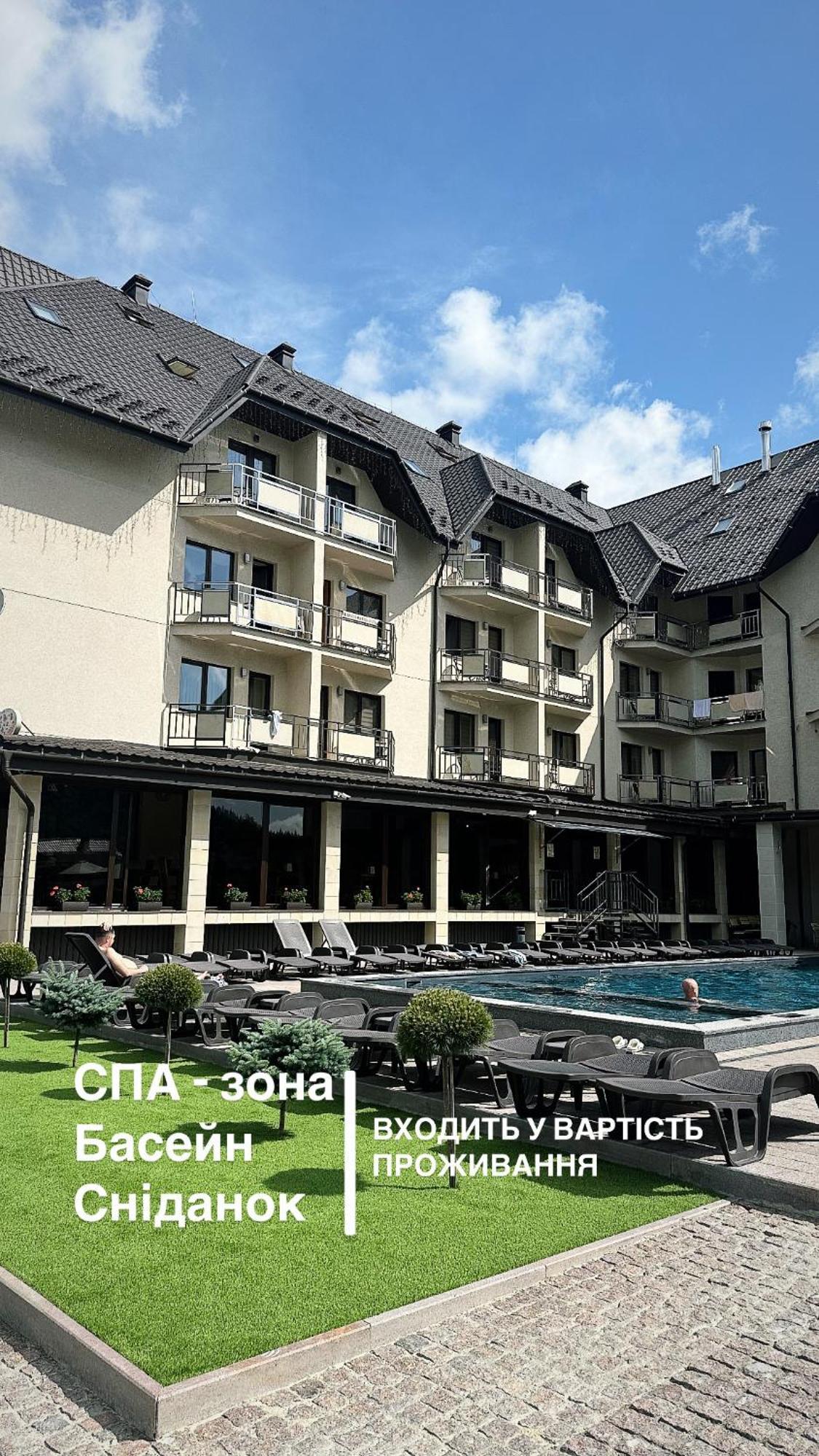 Hotel Continental Bukovel Esterno foto